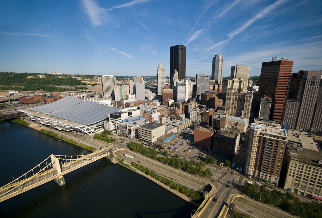 Shot of David L Lawrence Convention Center and surrounding area, a popular destination for conventions in Pittsburgh | Pizza Parma