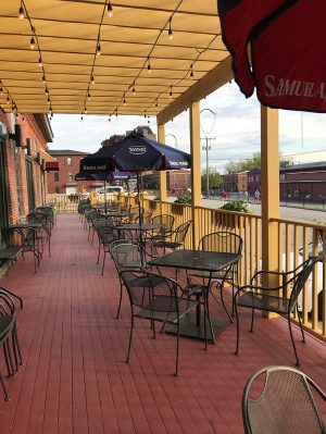 900 Degrees Neapolitan Pizzeria Announces Reopening Outdoor Dining Service
