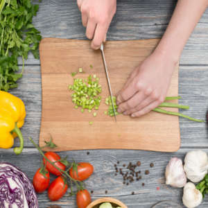 Basic Knife Skills for Beginner Chefs