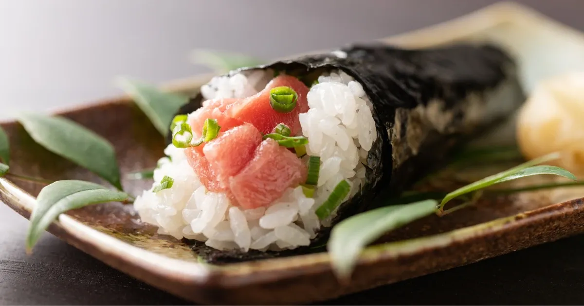 What a Handroll Bar Is (and Why It Tastes Better Fresh)-img2